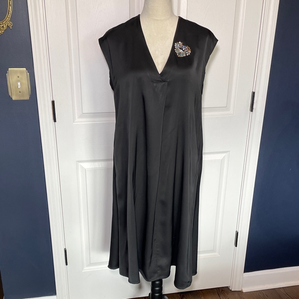 Collection Privee Italy Luxury Black V-Neck Satin Slip Dress Decorative Appliqué